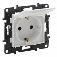 Switches And Sockets Socket With Cover Niloe Step Legrand 863123