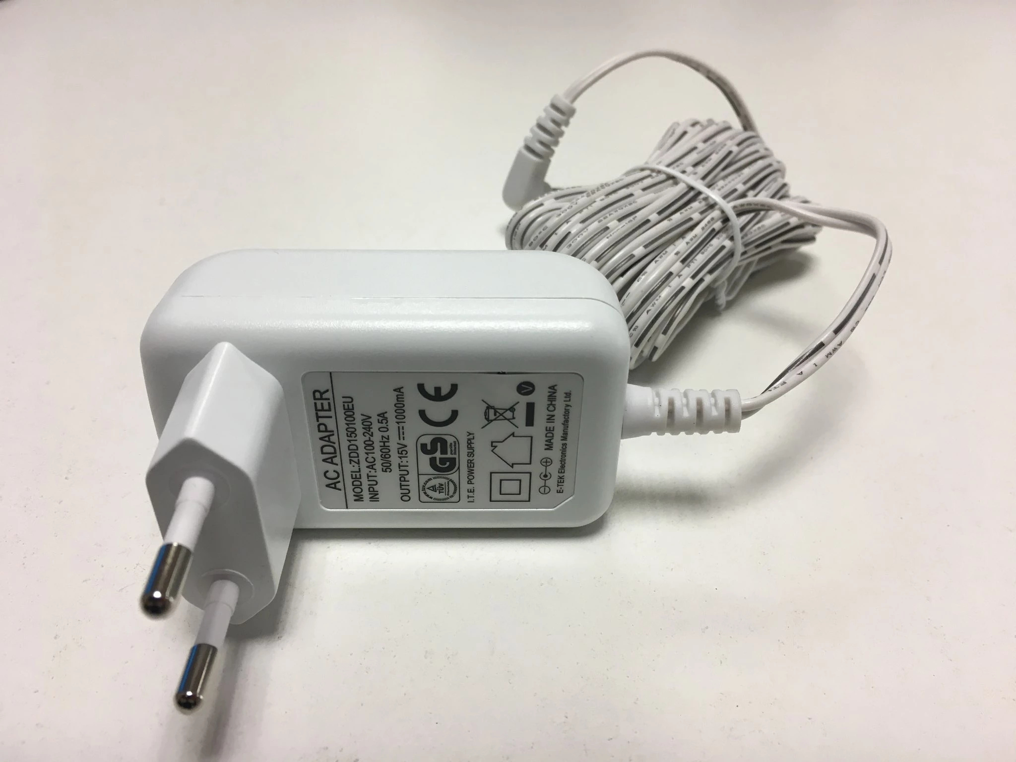 Power Supplies Power Supply Fof PITBULL, White ELDES ESIM 230VAC/15VDC 1A 3 Power Supplies Power Supply Fof PITBULL, White ELDES ESIM 230VAC/15VDC 1A